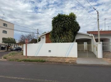 Casa · 105m² · 2 Quartos · 2 Vagas · Casa Padrão em Araraquara