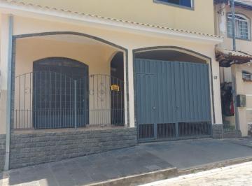 Photo_0 · 
                OPORTUNIDADE! Casa com 2 Quartos, Varanda e Garagem | Ótima Localização | R$ 320.00