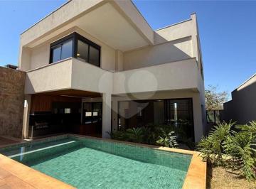 Casa · 261m² · 3 Quartos · 4 Vagas · Casa com 3 quartos à venda em Residencial E Empresarial Alphaville - SP