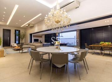 Foto 10 · Luxo e Sofisticação: Casa em Condomínio no Swiss Park Campinas - 4 Quartos, 3 Suítes, 3 Salas, 7 Ban