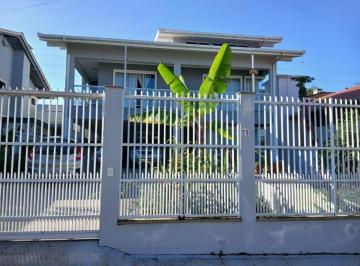 Casa de 5 quartos, Barra Velha · Sobrado de Alto Padrão com Vista para o Mar!