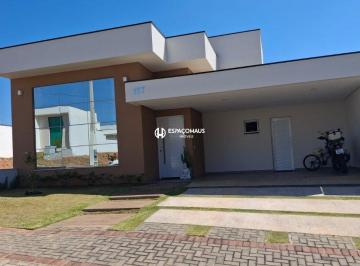 Casa · 210m² · 3 Quartos · 4 Vagas · Casa Alto padrão à venda Jardim Laguna