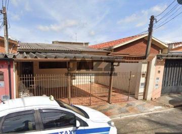 Casa · 139m² · 3 Quartos · 3 Vagas · Ampla casa, à venda, no Bairro Vila Nova - Próximo a lagoa