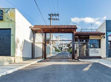 Casa · 56m² · 2 Quartos · 1 Vaga · Casa em Condomínio - 2 dormitórios - 1 vaga no Bairro Vila Nova