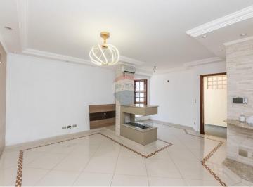Casa · 208m² · 3 Quartos · 2 Vagas · Sobrado para venda em Vila Nivi com 3 quartos, sendo 1 suíte, 208m²