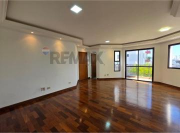 Apartamento · 114m² · 3 Quartos · 2 Vagas · Amplo apartamento em localização sossegada na Vila Santo Estéfano!
