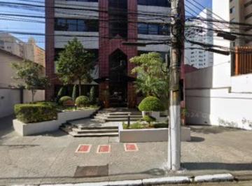 Foto 01 · Conjunto comercial em leilão a venda em Moema, São Paulo