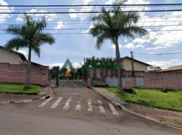 14176315230.jpg · Casa em condomínio com 02 quartos sendo 01 suíte em Ibiporã.