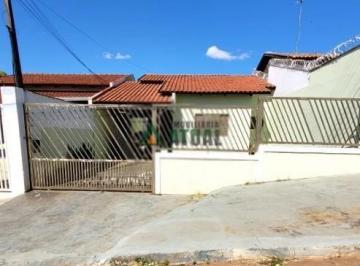15453315230.jpg · Casa com 02 quartos na região norte de Londrina                                                     