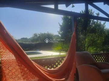 705175_i54siHV87mKtM4xN_7051756828932f9286b.jpg · Propriedade com quatro terrenos de esquina, próximo a lagoa, com casa em Águas Claras.