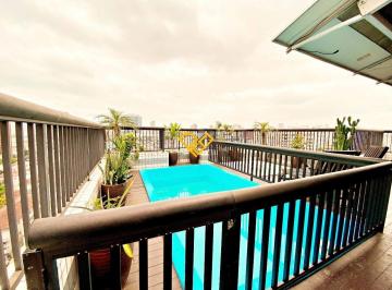 Piscina · Cobertura Duplex 5 Quartos para Locação em Santos - Sp