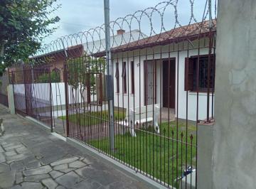 Casa · 133m² · 3 Quartos · 2 Vagas · Casa com 3 dormitórios , 2 vagas de garagem fechada !