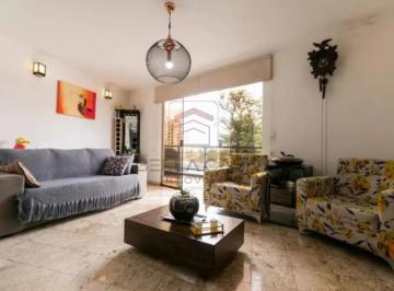 Casa · 242m² · 3 Quartos · 5 Vagas · Sobrado à venda no Jardim Avelino com 3 suites
