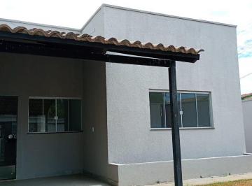 Casa · 74m² · 2 Quartos · 1 Vaga · Casa 2 Qts, sendo 1 suíte, área gourmet e garagem coberta localizada no Setor Ponta Kayana- Trindade