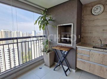 Apartamento · 104m² · 2 Quartos · 2 Vagas · Apartamento reformado com vista para área verde na Vila Andrade