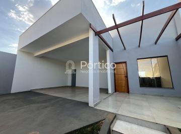 Casa · 100m² · 2 Quartos · 2 Vagas · Casa à venda no bairro Nações - Patrocínio/MG