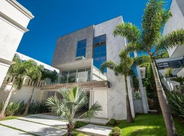 Casa · 450m² · 4 Quartos · 4 Vagas · Casa em Condomínio para Venda em Praia Brava Itajaí-SC