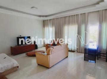 f4261894-4fa1-4be4-a83a-3ef0d49d2fe1.webp · Casa Ampla com Vista Privilegiada para as Montanhas no Vale do Tamanduá