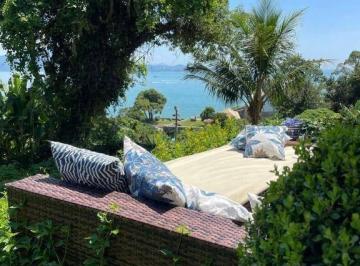 9597668de3afc040b8798394f6e4d9e791217c9a · Casa com vista para o Mar com 3 dormitórios à venda, 300 m² por R$ 5.800.000 - Praia do Forte - Flor