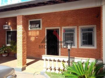 Casa · 139m² · 2 Quartos · 8 Vagas · Casa Padrão em Araraquara