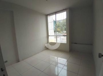 698aeae30cec5dbc573bcb410537f569eedde10f · Apartamento na Noronha Torrezão