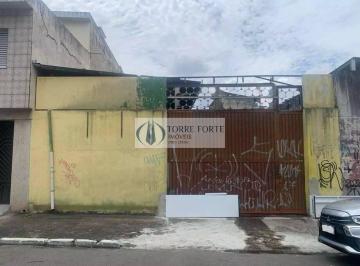 Comercial · 205m² · Galpão com 205 metros na Vila Ema .