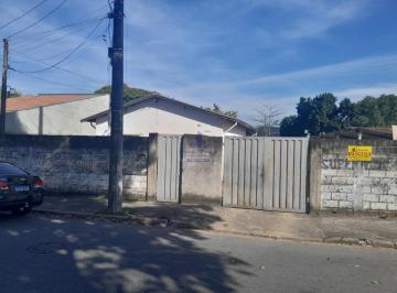 Foto 01 · Casa à venda em Taubaté-SP, Jardim Gurilândia: 2 quartos, 1 sala, 1 banheiro, 6 vagas de garagem, 69