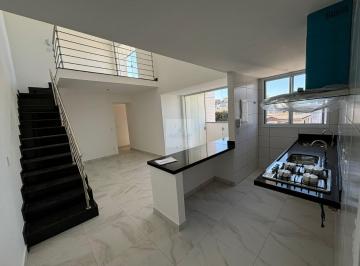 Sala e cozinha · Cobertura à venda em Belo Horizonte-MG, Coração Eucarístico: 3 quartos, 1 suíte, 2 salas, 3 banheiro