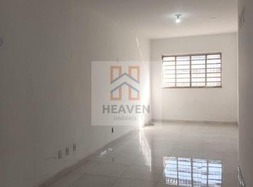 Apartamento · 125m² · 3 Quartos · TOTALMENTE REFORMADO, COM QUINTAL!!!