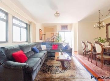 Apartamento · 217m² · 3 Quartos · 2 Vagas · ANDAR ALTO, COM VISTA, REFORMADO, DUAS VAGAS