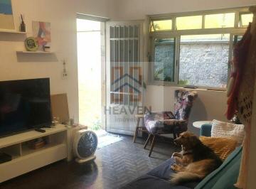 Casa · 115m² · 3 Quartos · 1 Vaga · Casa de vila no Coração de Pinheiros. Uma vaga