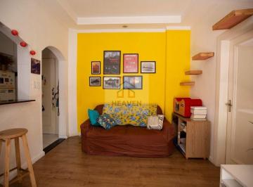 Apartamento · 63m² · 2 Quartos · PRÓXIMO AO METRO REPUBLICA, REFORMADO