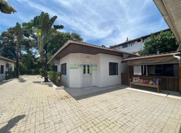 Casa · 190m² · 3 Quartos · 2 Vagas · Casa de 3 quartos com 2 suítes em Juquehy, São Sebastião-SP: Venda ou locação! 190m², 2 salas, 2 ban