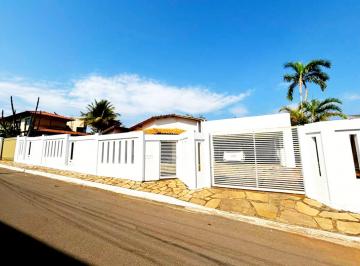 Casa de 3 quartos, Águas Claras · Residencial Primavera Casa térrea 3 quartos Arniqueiras Estuda Permuta