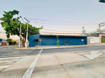 645e3bc714e41c80ddc · Imóvel comercial a venda em frente a Praça do Cru