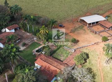 89e4c931cb2a1db013c · FAZENDA EM GOIANIRA