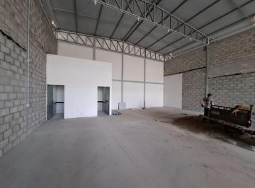 8f295da5457737df380 · GALPÃO 2 COMERCIAL DE 300 M² - AV. VILLE