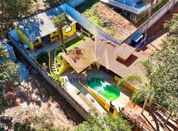 Casa · 600m² · 4 Quartos · 4 Vagas · Chácara à venda em Atibaia