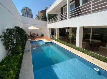 Casa de 4 quartos, Osasco · Casa no Condomínio Lorian Boulevard com Elevador 04 suítes e piscina