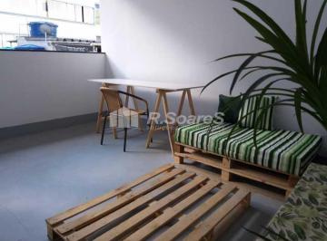 Casa · 250m² · 9 Quartos · Casa triplex com 09 quartos à venda com 250m2 em Botafogo!