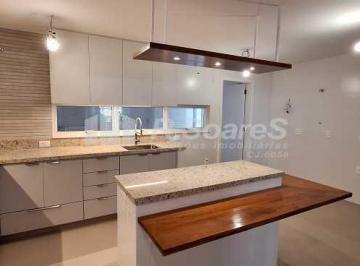 Apartamento · 350m² · 4 Quartos · 4 Vagas · Apartamento : Padrão / Residencial / Barra da Tijuca