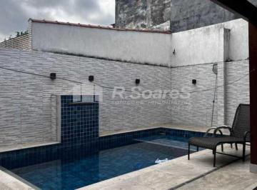 Casa · 200m² · 3 Quartos · 4 Vagas · Residência linear com 3 dormitórios, garagem para 4 carros, em Vila Valqueire,