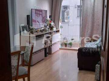Apartamento · 50m² · 2 Quartos · 1 Vaga · Apartamento com 2 quartos e garagem em Cascadura.