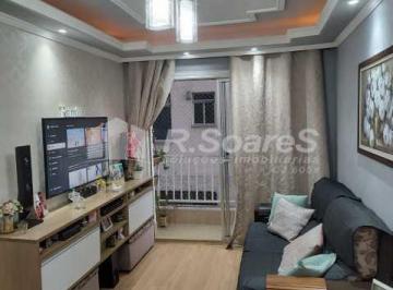 Apartamento · 50m² · 2 Quartos · 1 Vaga · Apartamento com 2 quartos e garagem em Cascadura.