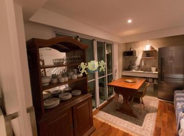 Apartamento · 123m² · 2 Quartos · 2 Vagas · Cobertura com 2 Quartos para alugar, 123m² - Bela Vista