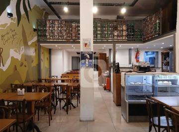 Comercial · 104m² · Loja e Ponto Comercial com 84m2 em Santa Teresa - RJ