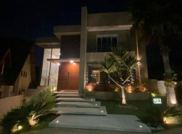 imagem · Casa à venda e para alugar em Santana de Parnaíba, Alphaville, com 5 suítes, com
