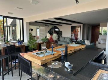 imagem · Casa à venda em Santana de Parnaíba, Tamboré, com 4 suítes, com 318 m², Tamboré 4