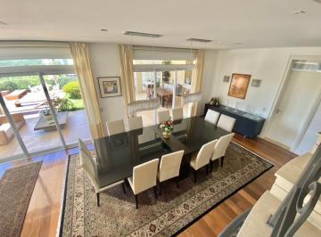 imagem · Casa à venda em Santana de Parnaíba, Tamboré, com 5 suítes, com 1000 m², Tamboré Dez