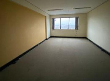 imagem · Sala à venda e para alugar em Santana de Parnaíba, Alphaville, com 43 m²